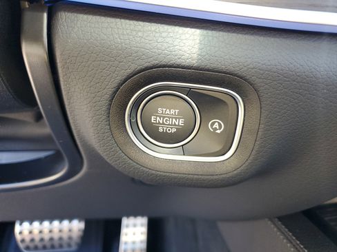 Certified 2026 Mercedes-Benz GLS 450 4MATIC image 34