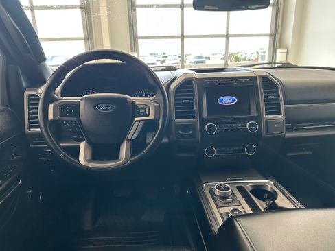 Used 2021 Ford Expedition Max XLT AWD/4WD image 17