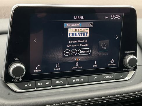 Used 2023 Nissan Rogue SL image 32