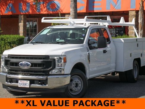Used 2021 Ford F350 XL w/ Power Equipment Group image 4