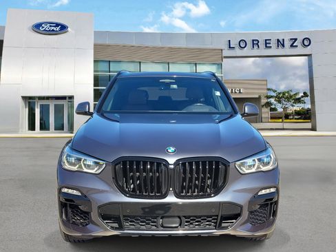 Used 2021 BMW X5 M50i w/ Executive Package image 2