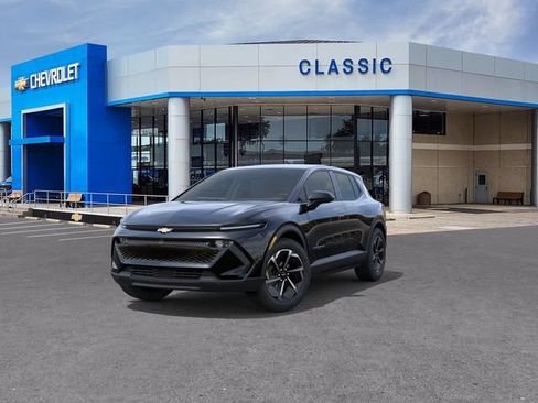 New 2026 Chevrolet Equinox EV LT FWD image 8