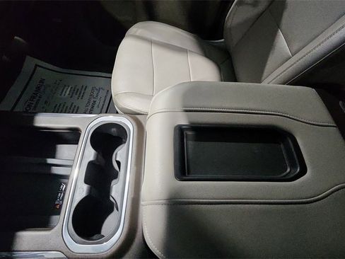 Used 2019 GMC Sierra 1500 SLT image 25