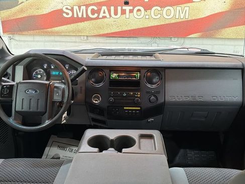 Used 2014 Ford F550 4x4 Crew Cab Super Duty image 37