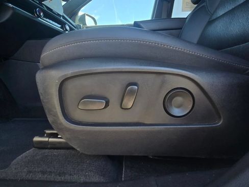 Used 2025 Chevrolet Equinox LT w/ Convenience Package II FWD image 15