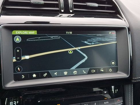 Used 2020 Jaguar F-PACE R-Sport image 18