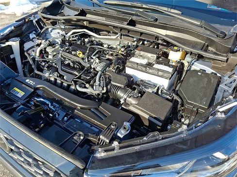 Certified 2025 Toyota Corolla Cross LE image 26