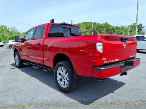 Certified 2024 Nissan Titan SV w/ SV Convenience Package AWD/4WD image 3