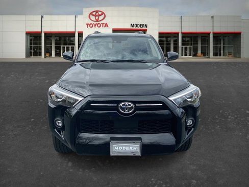 Certified 2024 Toyota 4Runner SR5 image 2