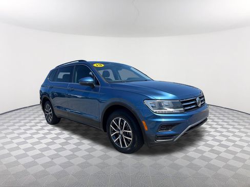 Used 2019 Volkswagen Tiguan S image 4