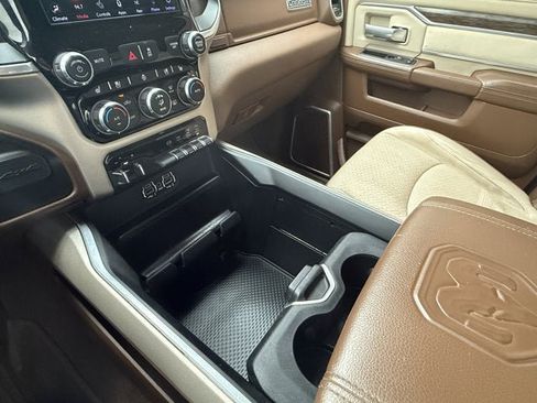 Used 2020 RAM 2500 Laramie image 30