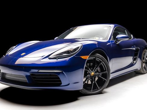 Used 2025 Porsche 718 Cayman image 18