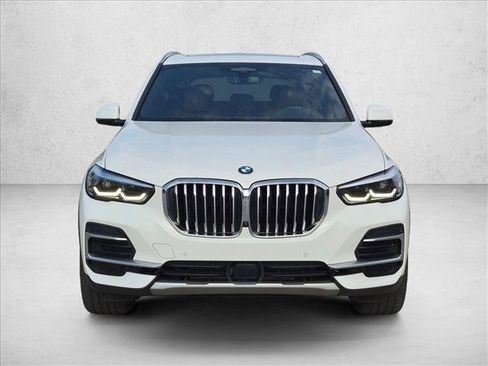 Used 2022 BMW X5 sDrive40i RWD image 2