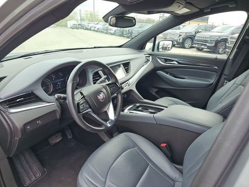 Used 2023 Buick Enclave Essence FWD image 13