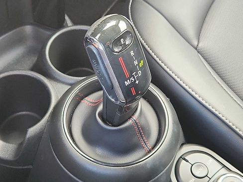 Used 2021 MINI Cooper S FWD image 14