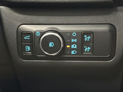 Used 2025 Ford Escape SE FWD image 30