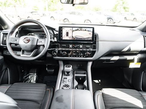 New 2026 Nissan Pathfinder Rock Creek AWD/4WD image 20