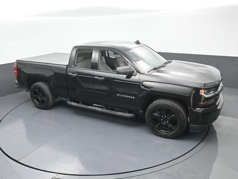 Used 2018 Chevrolet Silverado 1500 Custom w/ Custom Value Package image 48