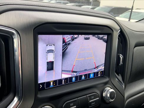 Used 2021 GMC Sierra 2500 Denali w/ Denali Black Diamond Edition image 26