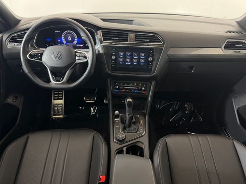 Used 2022 Volkswagen Tiguan SE R-Line AWD/4WD image 14
