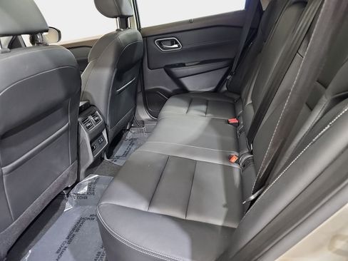 Used 2021 Nissan Rogue SL AWD/4WD image 17