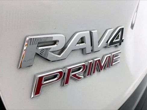 Used 2023 Toyota RAV4 XSE image 32