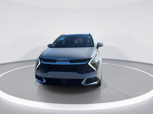 Used 2023 Kia Sportage SX image 3