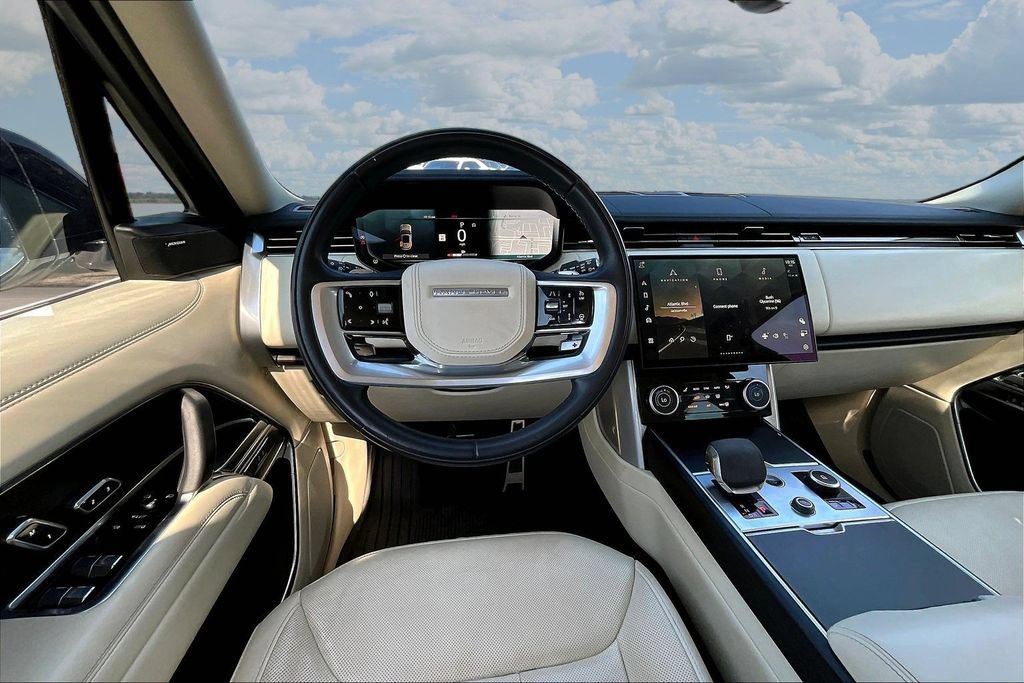Used 2023 Land Rover Range Rover SE AWD/4WD image 8