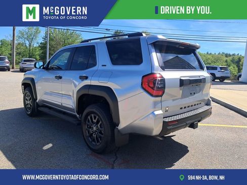 Used 2026 Toyota 4Runner SR5 AWD/4WD image 7