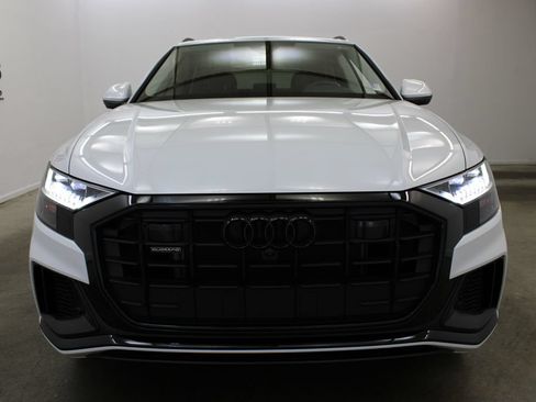 Used 2023 Audi Q8 Premium Plus w/ Premium Plus Package AWD/4WD image 7