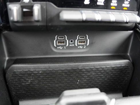 Certified 2023 RAM 1500 Laramie image 27