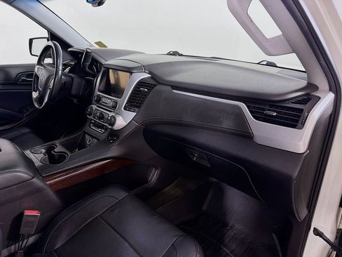 Used 2015 GMC Yukon XL SLT w/ Open Road Package AWD/4WD image 28