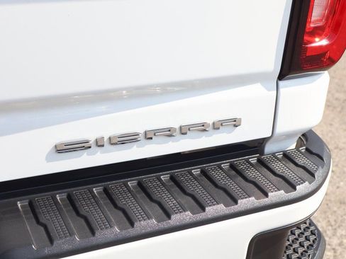 Used 2022 GMC Sierra 2500 Denali image 62