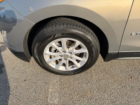 Certified 2019 Chevrolet Equinox LT AWD/4WD image 16