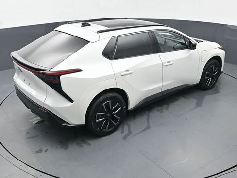 Certified 2026 Toyota bZ XLE image 45