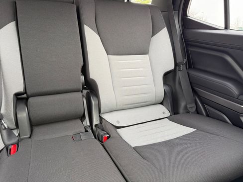 Used 2025 Toyota 4Runner TRD Off Road image 36