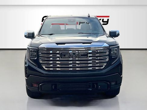 Used 2024 GMC Sierra 1500 Denali Ultimate AWD/4WD image 32