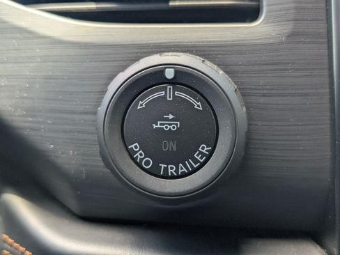 Used 2023 Ford Expedition Platinum AWD/4WD image 22