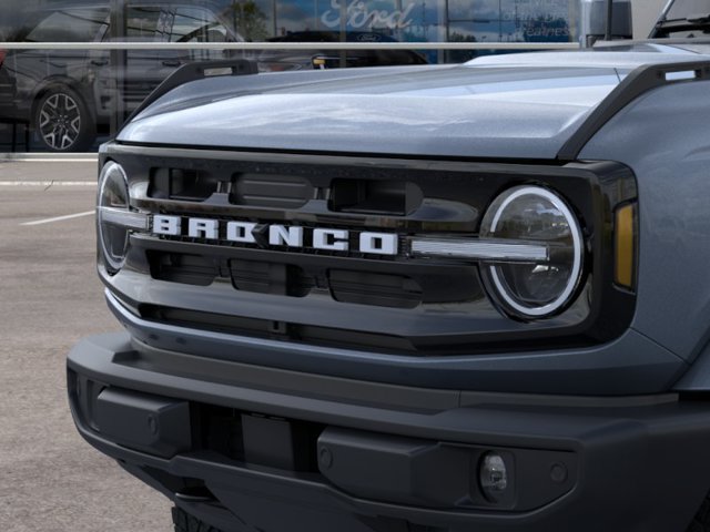 Used 2025 Ford Bronco Outer Banks AWD/4WD image 19