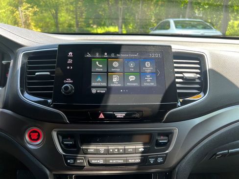 Used 2022 Honda Pilot Sport image 21