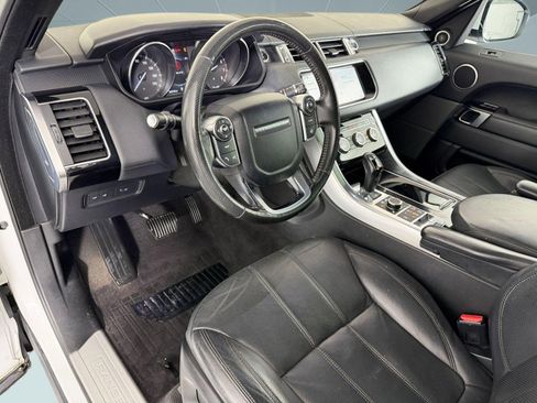Used 2017 Land Rover Range Rover Sport HSE AWD/4WD image 4