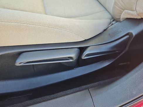 Used 2025 Honda Accord LX image 20