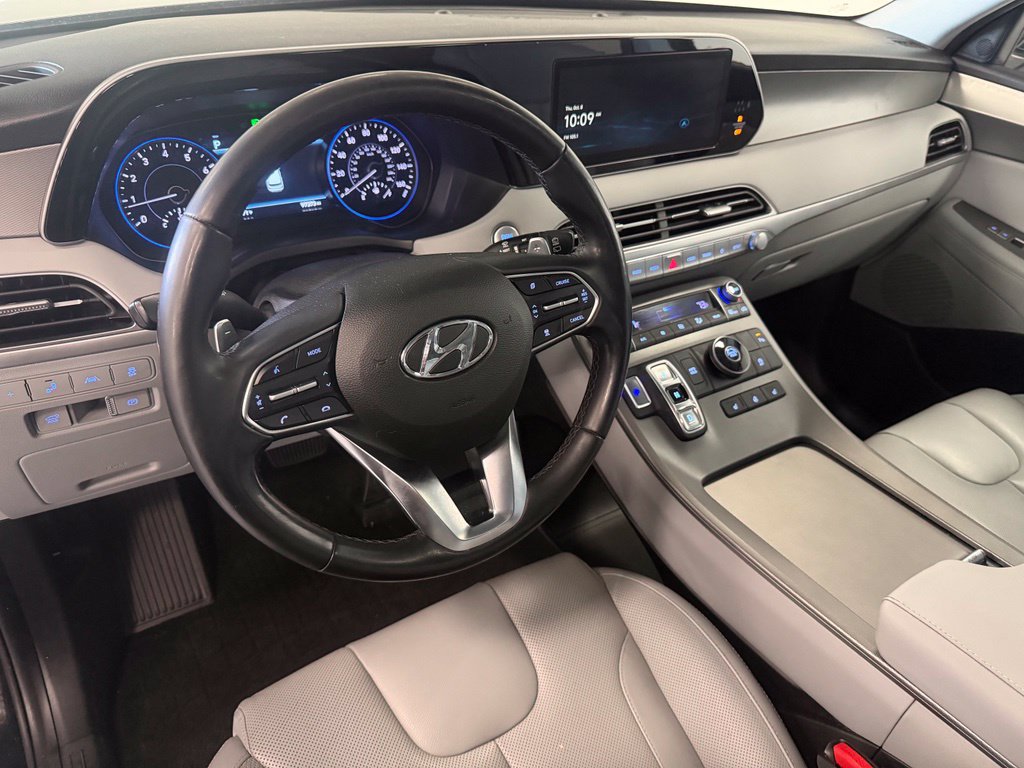 Used 2022 Hyundai Palisade SEL w/ Premium Package FWD image 11