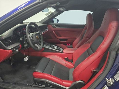 Used 2024 Porsche 911 Targa 4S image 5