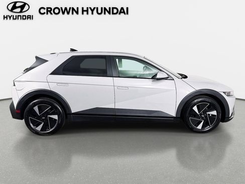New 2026 Hyundai Ioniq 5 SEL RWD image 4