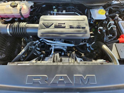 Used 2025 RAM 1500 Lone Star image 42