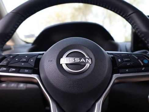 Certified 2024 Nissan Altima 2.5 SV w/ SV Premium Package image 9