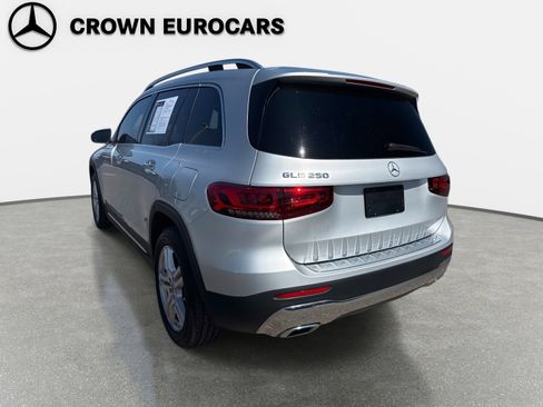 Used 2020 Mercedes-Benz GLB 250 w/ Premium Package image 9