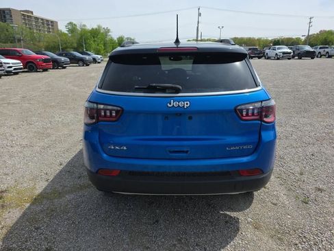 Used 2023 Jeep Compass Limited AWD/4WD image 7