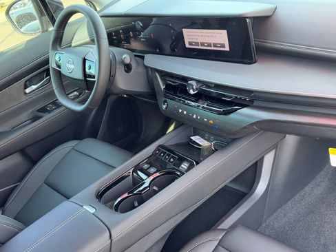 New 2025 Nissan Murano SV w/ Cargo Package image 11